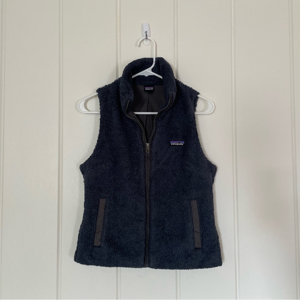 Navy Patagonia Los Gatos fleece vest